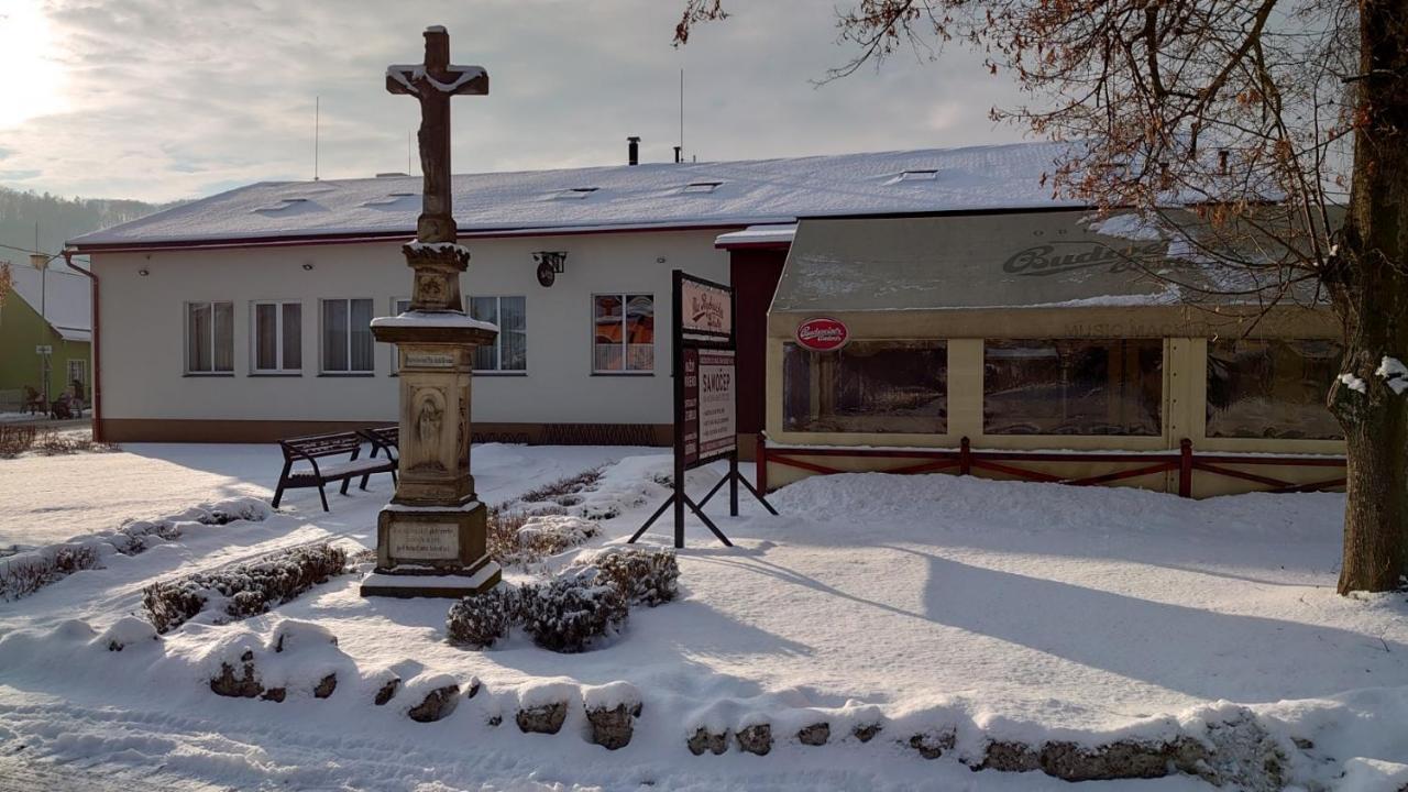 Na Rybnicku Bohutin Hotel Luaran gambar